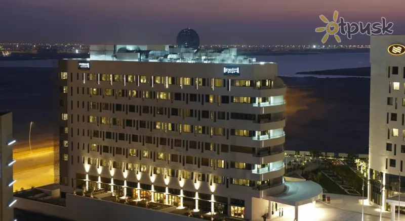 Фото отеля Staybridge Suites Abu Dhabi Yas Island 3* Abu Dabis JAE išorė ir baseinai