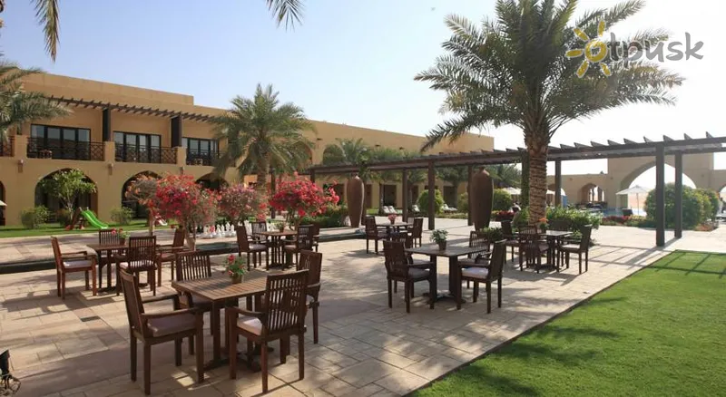 Фото отеля Tilal Liwa Hotel 4* Abu Dabis JAE barai ir restoranai