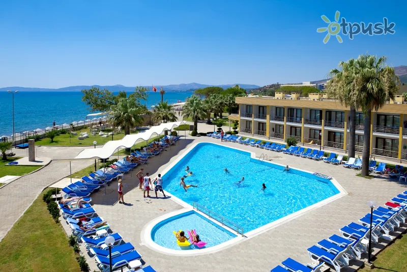 Фото отеля Grand Sahins Gumuldur Resort 4* Ozdere Turcija ārpuse un baseini