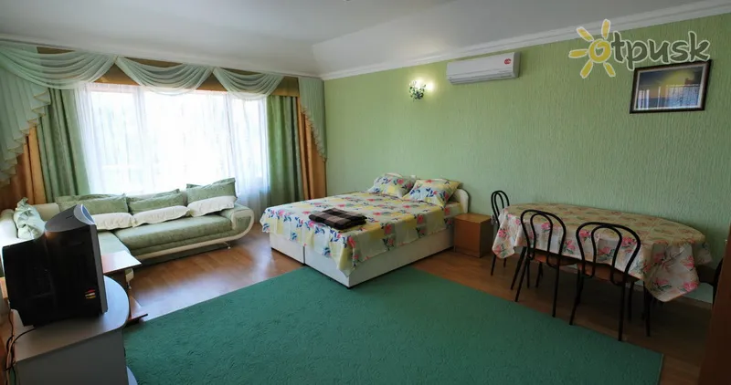 Фото отеля Мини-гостиница Уют 2* Evpatorija Krymas kambariai