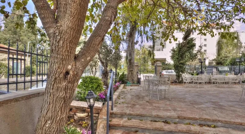 Фото отеля Arcadia Ba'Moshava 3* Jeruzaleme Izraēla ārpuse un baseini