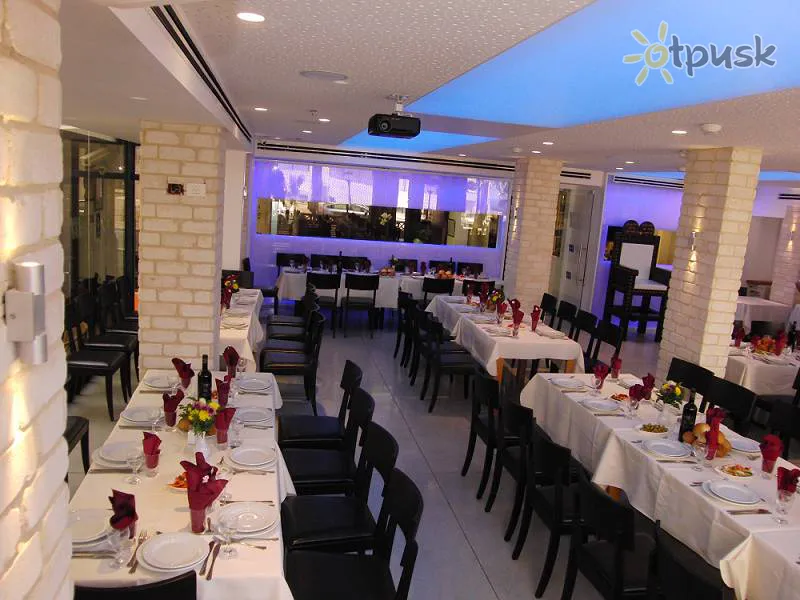 Фото отеля Margoa Hotel 3* Netanija Izraelis barai ir restoranai