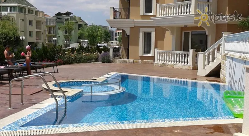 Фото отеля Villa Antorini Apartments 3* Svētā Vlasa Bulgārija ārpuse un baseini