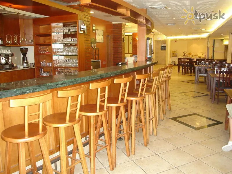 Фото отеля Armon Yam Bat Yam Hotel 3* Тель Авів Ізраїль бари та ресторани
