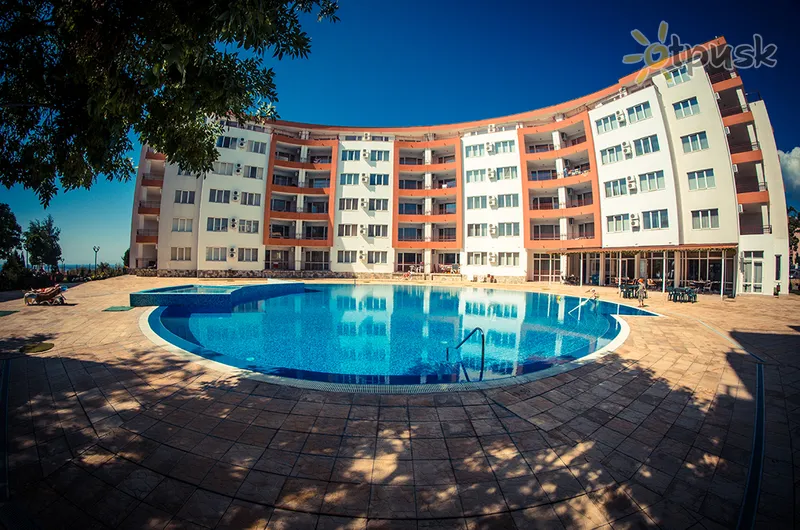 Фото отеля Riviera Fort Beach 3* Ravda Bulgarija išorė ir baseinai