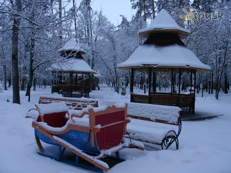 Фото отеля Сосновый Бор 2* Полтава Украина экстерьер и бассейны