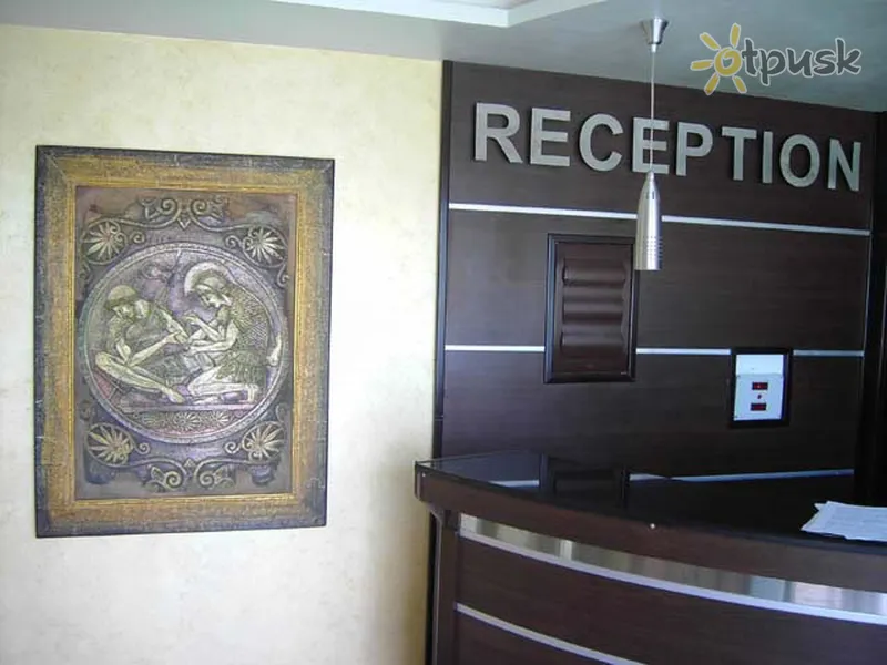 Фото отеля Petrov Hotel 3* Несебр Болгарія лобі та інтер'єр