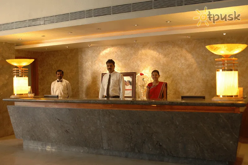 Фото отеля Krishna Palace Hotel 3* Bellārs Indija vestibils un interjers