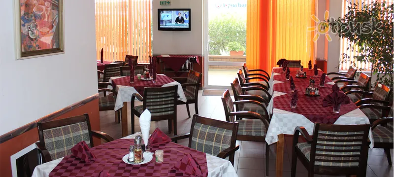 Фото отеля Родопи 3* Plovdivas Bulgarija barai ir restoranai