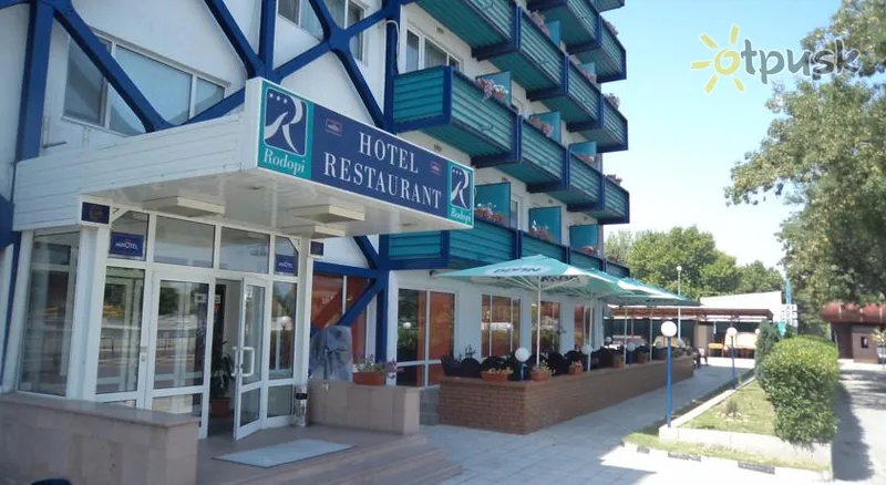 Фото отеля Родопі 3* Пловдив Болгарія екстер'єр та басейни