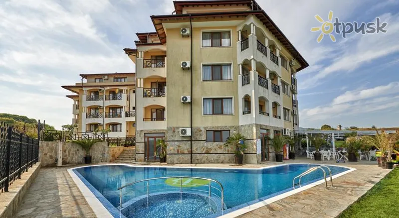 Фото отеля Toma's Residence 2* Цареве Болгарія екстер'єр та басейни