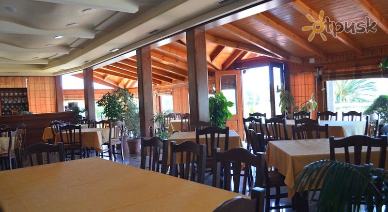 Фото отеля Olympia Touristic Village 3* Влера Албания бары и рестораны