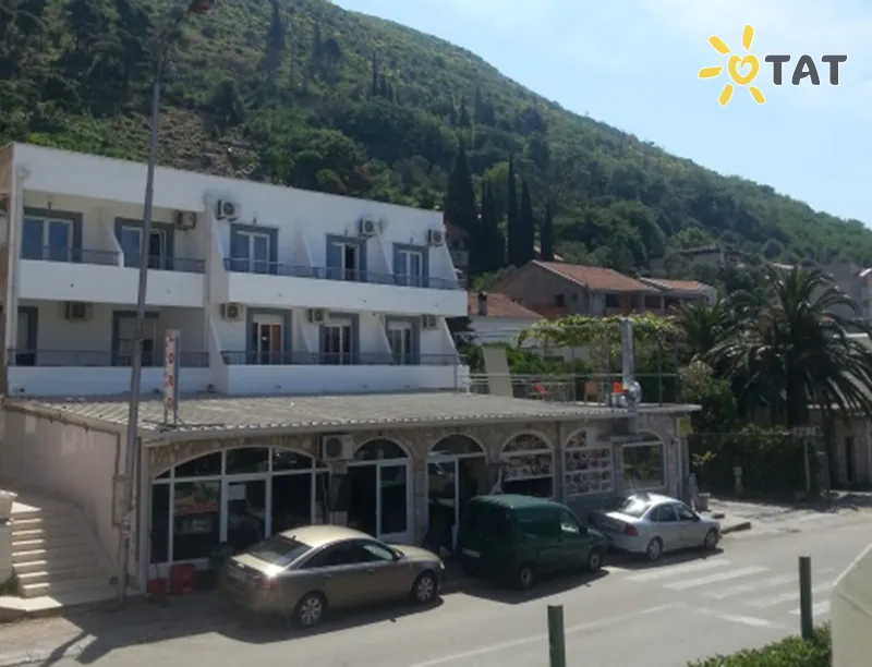 Фото отеля D&B Apartments 3* Будва Чорногорія екстер'єр та басейни