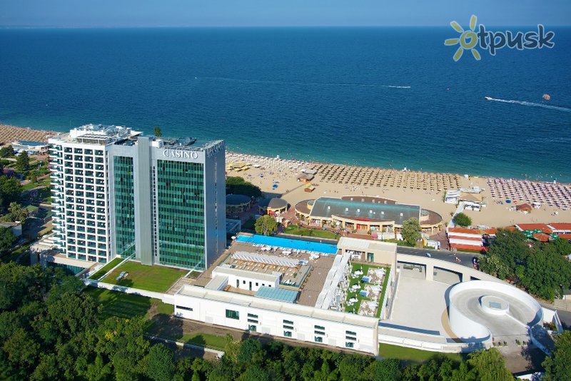 Фото отеля International Hotel Casino & Tower Suites 5* Золотые пески Болгария экстерьер и бассейны