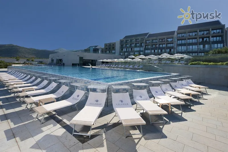 Фото отеля Valamar Lacroma Dubrovnik Hotel 4* Dubrovnika Horvātija ārpuse un baseini