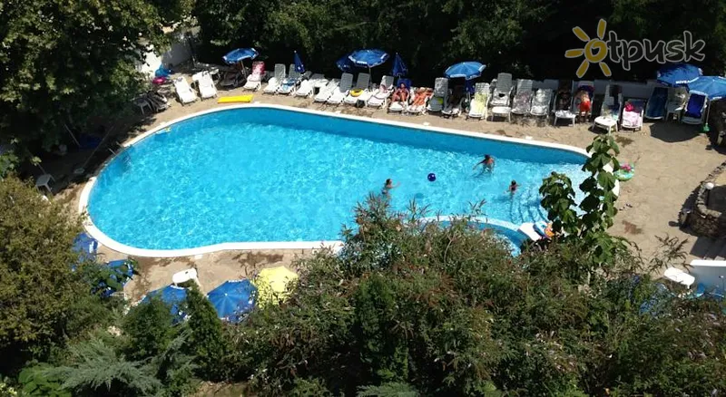Фото отеля Vezhen Hotel 3* Auksinės smiltys Bulgarija išorė ir baseinai