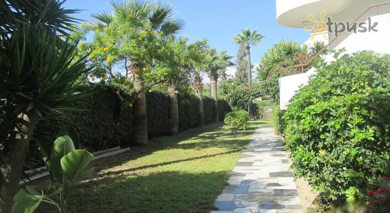 Фото отеля Tsialis Hotel Apartments 3* Ларнака Кипр экстерьер и бассейны