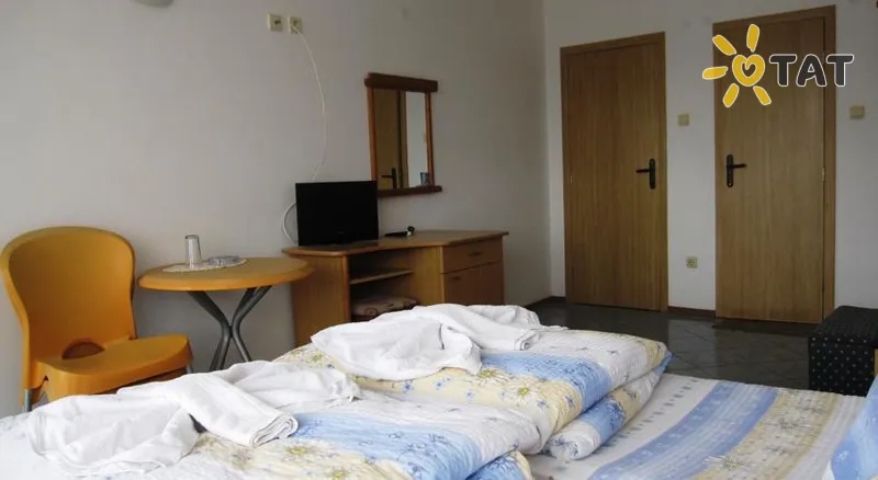 Фото отеля Олена 3* Созопіль Болгарія номери