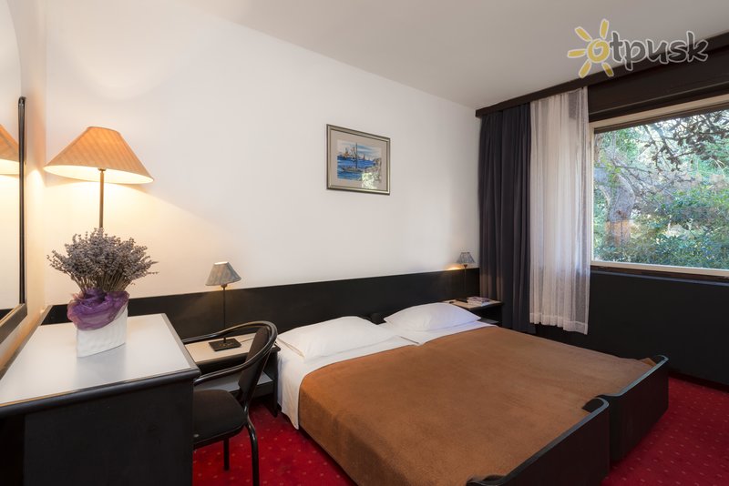Фото отеля Delfin Hotel 2* о. Хвар Хорватия номера