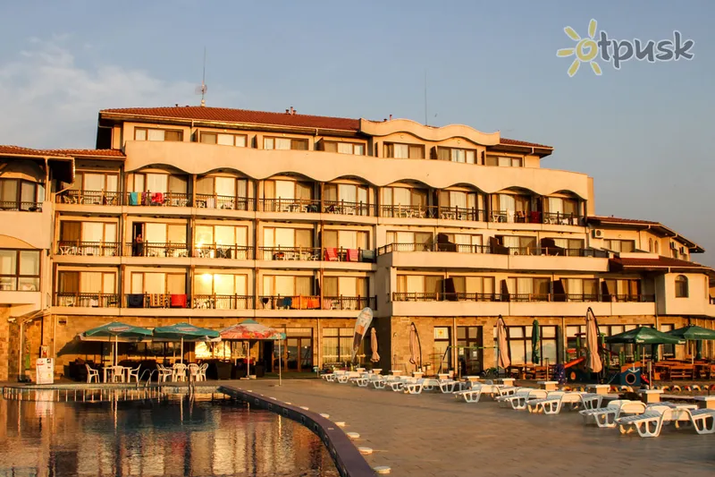 Фото отеля Sea Horse Hotel 3* Tsarevo Bulgarija išorė ir baseinai