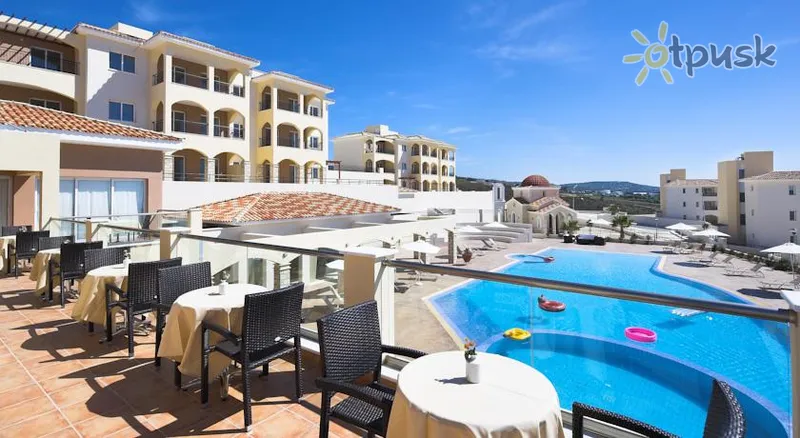 Фото отеля Club St. George Resort 3* Пафос Кипр бары и рестораны