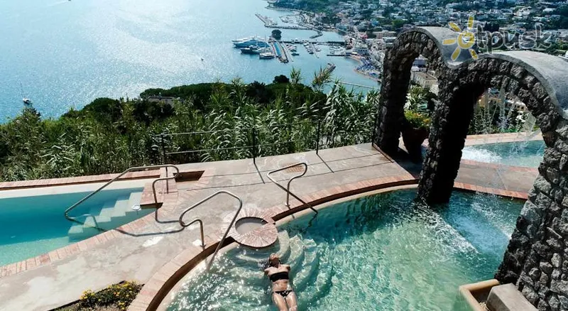 Фото отеля San Montano Resort & Spa 5* о. Іскья Італія екстер'єр та басейни