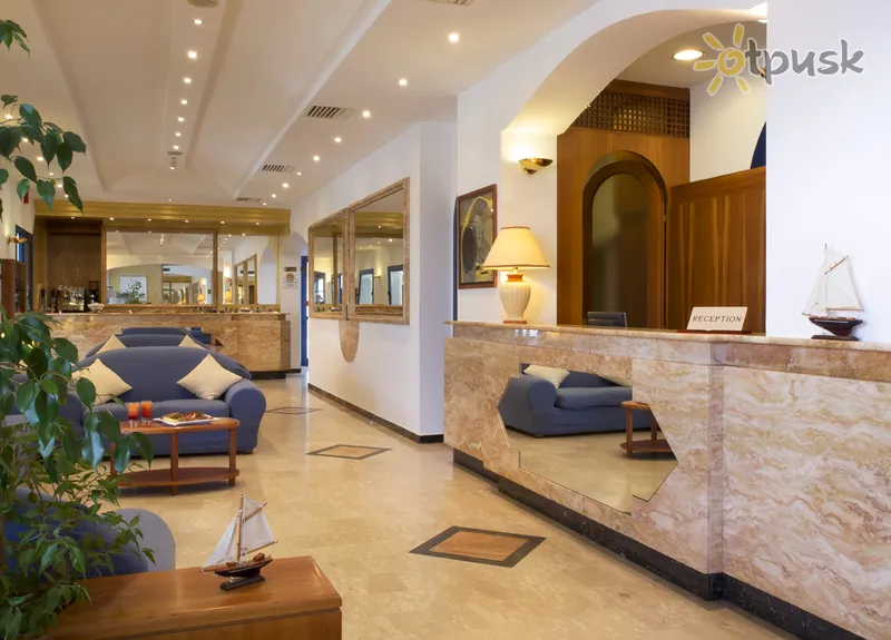 Фото отеля Ascot Hotel Riccione 4* Ріміні Італія лобі та інтер'єр