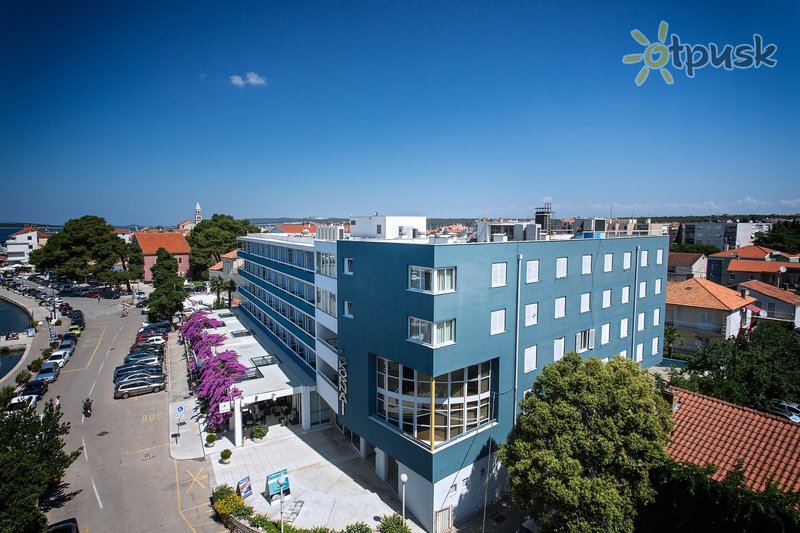 Фото отеля Kornati Hotel 4* Биоград Хорватия экстерьер и бассейны