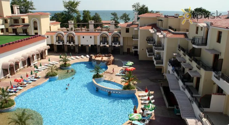 Фото отеля Мартинез Апарт-Отель 4* Sozopole Bulgārija ārpuse un baseini