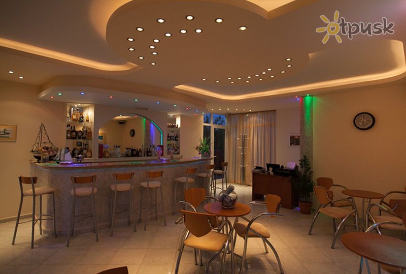 Фото отеля Cosmi Apartments 3* о. Крит – Ираклион Греция бары и рестораны