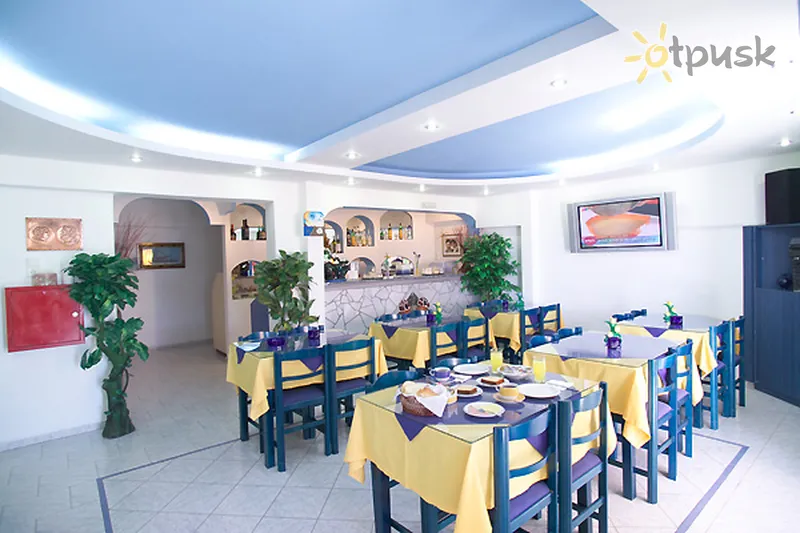 Фото отеля Margarita Hotel 3* par. Santorini Grieķija bāri un restorāni
