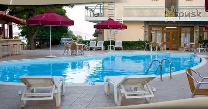 Фото отеля Esperia Hotel 3* Peloponēsa Grieķija ārpuse un baseini