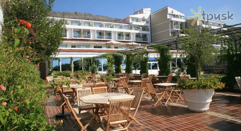 Фото отеля Palas Hotel 4* Petrovac Melnkalne bāri un restorāni