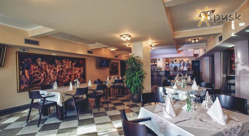 Фото отеля Romanov Hotel 4* Св. Стефан Черногория бары и рестораны