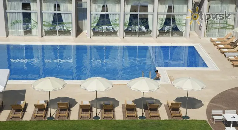 Фото отеля Tara Hotel 4* Бечичі Чорногорія екстер'єр та басейни
