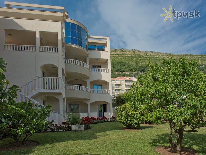 Фото отеля V Lux Villa 4* Петровац Черногория экстерьер и бассейны