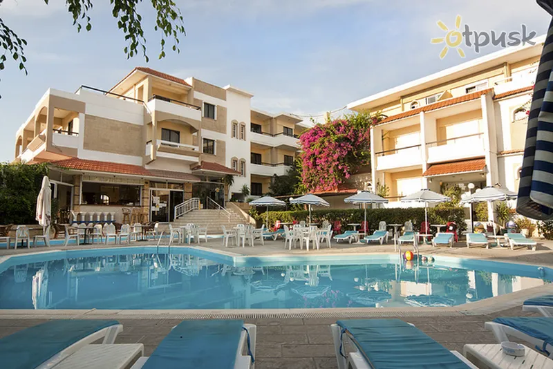 Фото отеля Kassandra Apartments 3* Rodas Graikija išorė ir baseinai