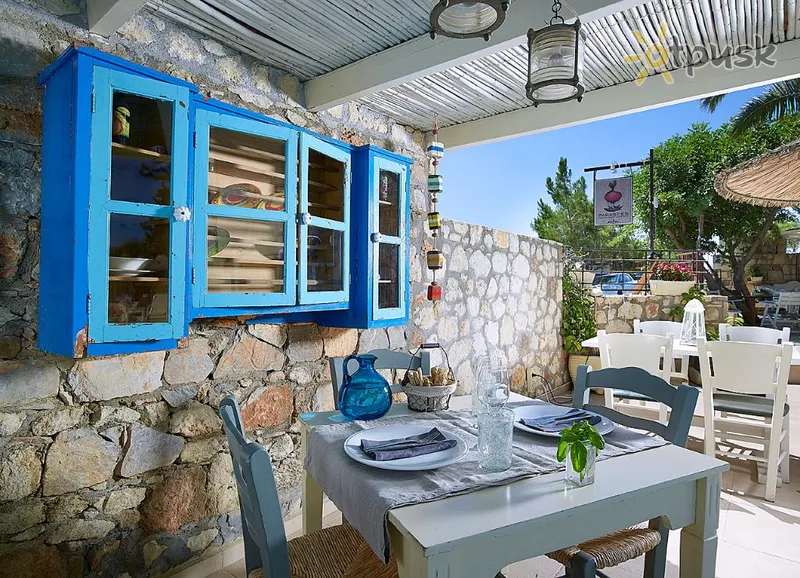 Фото отеля Irida Chic Aparthotel 3* Kreta – Heraklionas Graikija barai ir restoranai