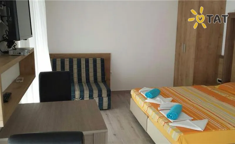 Фото отеля Jovan Gregovic Aparthotel 3* Петровац Чорногорія номери