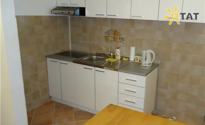 Фото отеля Jelusic Villa 3* Будва Чорногорія номери