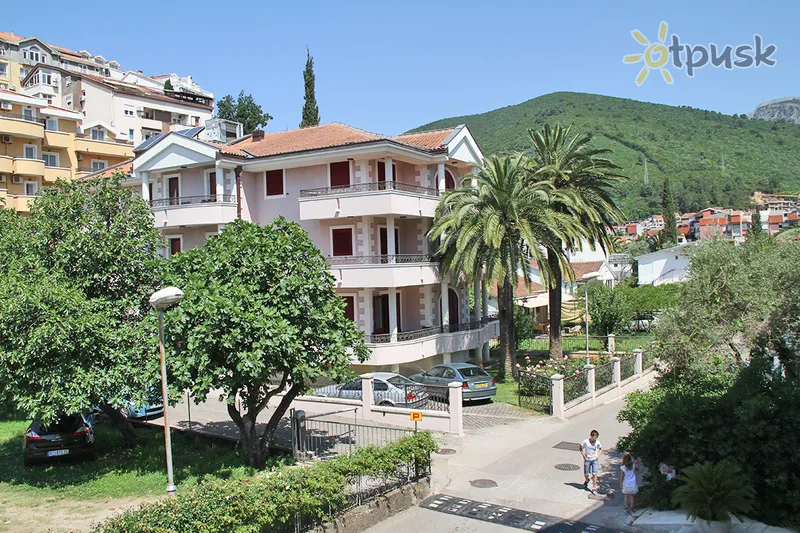 Фото отеля Monte Royale Villa 4* Budva Juodkalnija išorė ir baseinai
