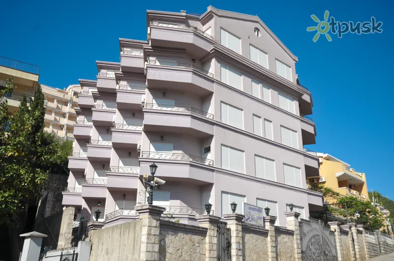 Фото отеля Imperija Villa 3* Будва Черногория экстерьер и бассейны