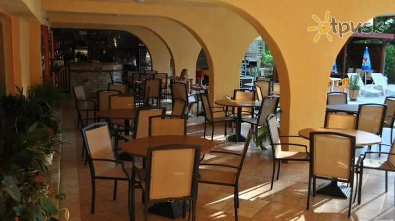 Фото отеля Exotica Hotel 3* Zelta smiltis Bulgārija bāri un restorāni