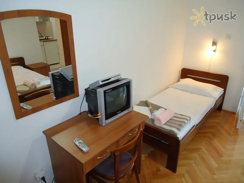 Фото отеля Aleksandra Villa 2* Budva Juodkalnija kambariai