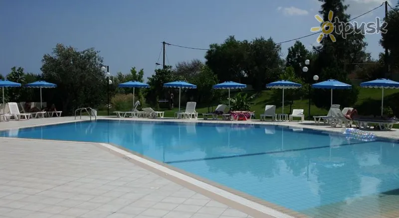 Фото отеля Iris Hotel 3* Rodas Graikija išorė ir baseinai