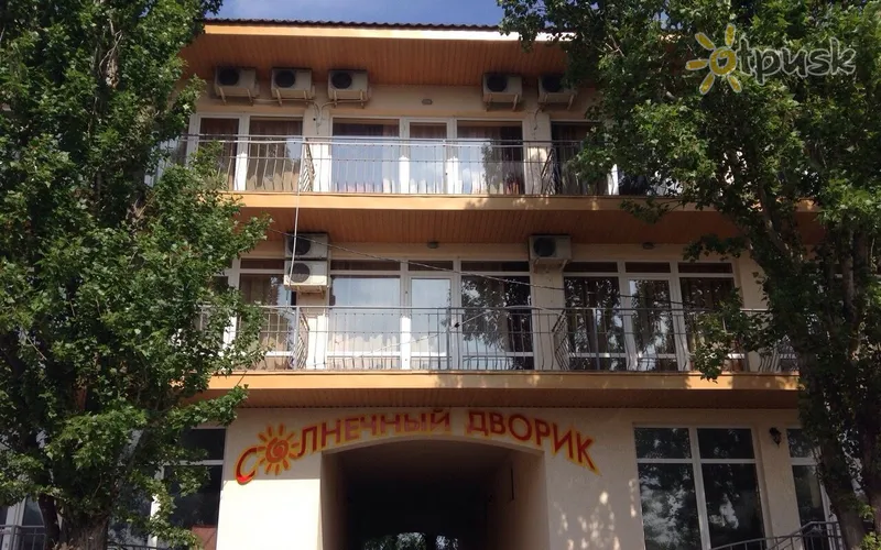 Фото отеля Сонячний дворик 2* Затока Україна екстер'єр та басейни