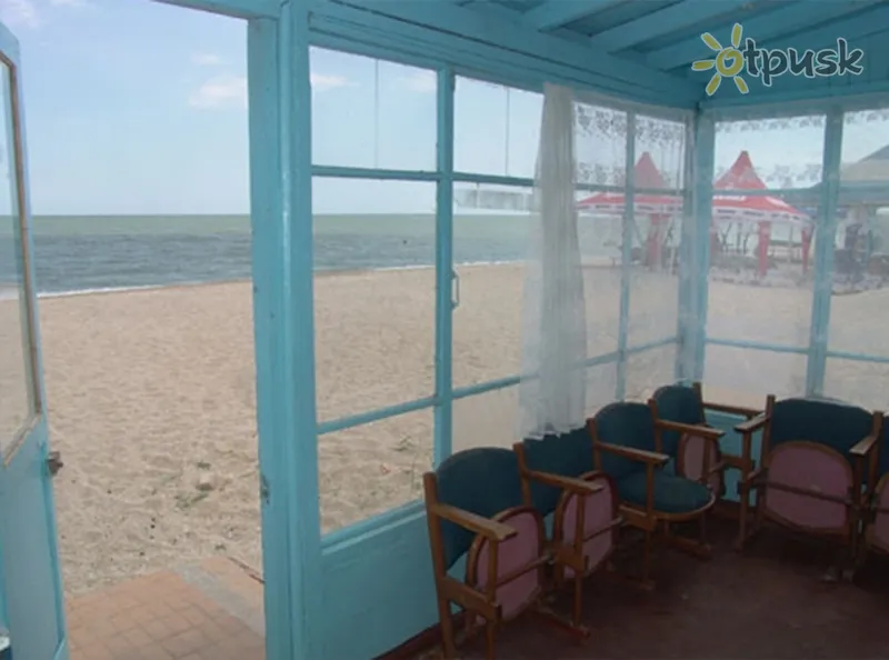 Фото отеля Прибой 1* Бердянск Украина пляж