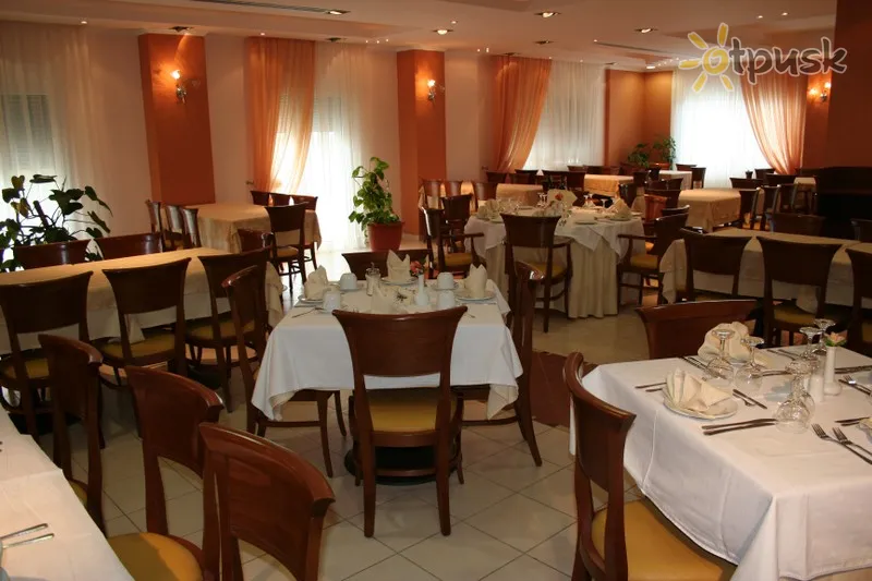 Фото отеля Filippos Hotel 3* Салоніки Греція бари та ресторани