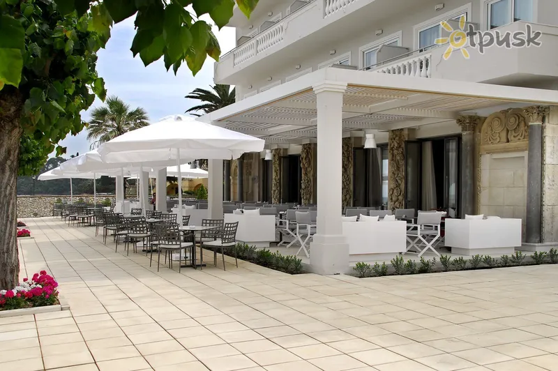 Фото отеля Mayor Mon Repos Palace Art Hotel 4* par. Korfu Grieķija bāri un restorāni