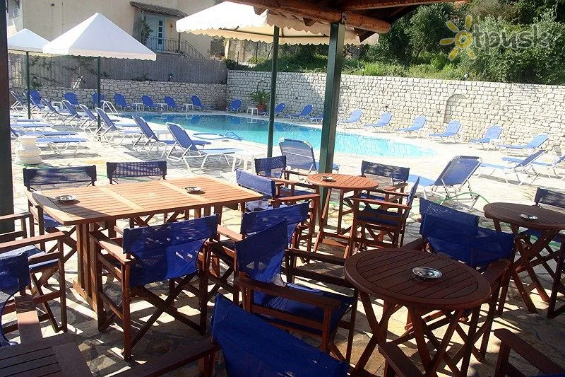 Фото отеля Kerkyra Beach Apartments 2* о. Корфу Греция бары и рестораны